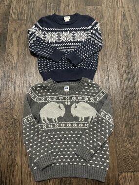 Janie and Jack gray and crewcut navy Crewneck Sweaters